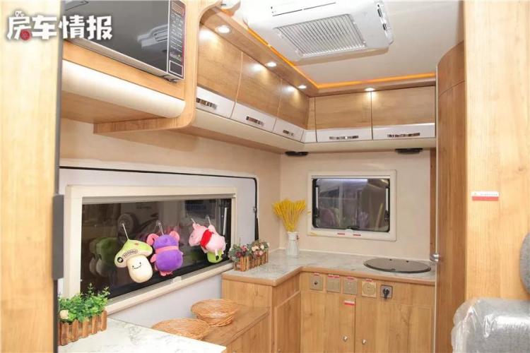 Sell ​​ice cream in an RV! Can also eat and sleep in the car can be customized, making money while traveling is not a dream