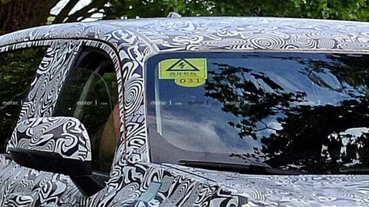 This time it's not Lynk & Co's test car of Lotus SUV chassis exposed