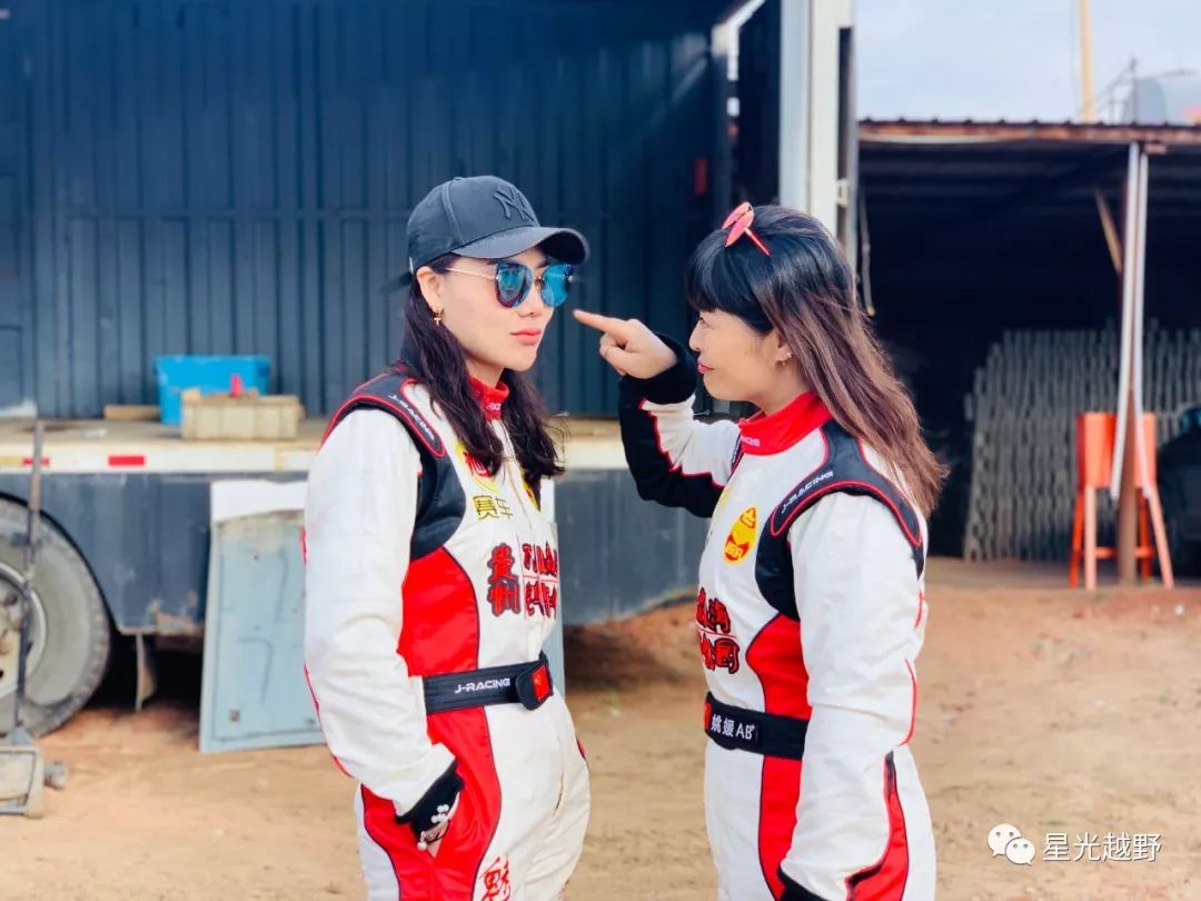 2019 COC Liaoning Fuxin Station surprises the pure women's stunt team debut stage several joys