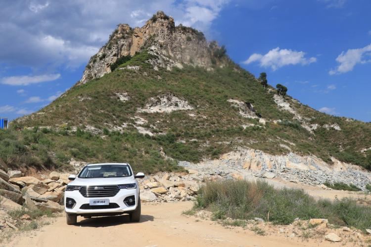 Test-drive the Haval H4 National VI Edition and experience the momentum of young and high-energy