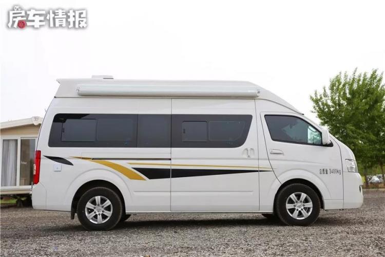 Within 200,000 yuan, this 5-seater, 3-bed family car has a fuel consumption of only 8L, and it can be driven for work and grocery shopping