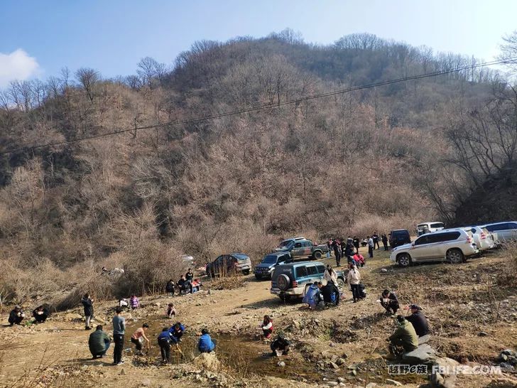 In early spring, Xiaojie Township, Luoning Crossing Mountain
