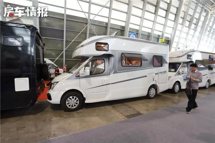 RVs that meet the National VI standards are priced at affordable prices and have a large space to drive, so you don’t have to worry about being licensed in various provinces and cities