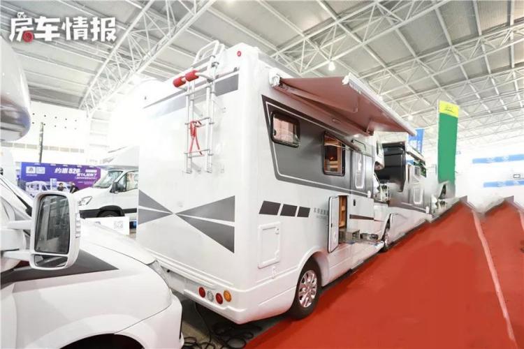 RVs that meet the National VI standards are priced at affordable prices and have a large space to drive, so you don’t have to worry about being licensed in various provinces and cities