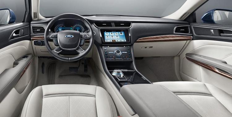 The 5G era is approaching, Ford Taurus unlocks the correct posture for smart travel