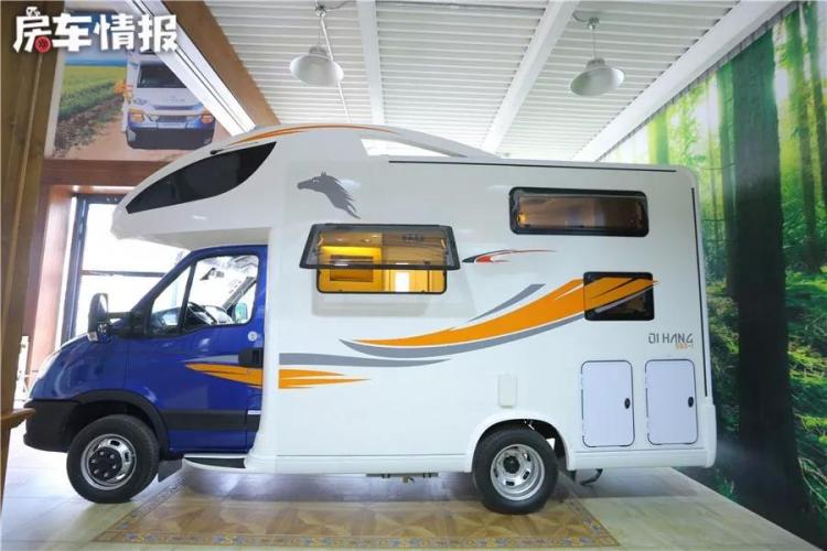 Live 6 people without pressure! This 3.0T powerful automatic transmission RV can be easily driven by C