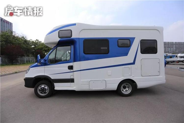 3.0T+8AT strong power combination, RV with children's bed, the elderly and children like it!