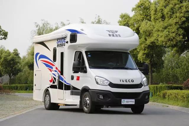 Worry-free travel with super large hydropower-Side Beluga Iveco C-type RV