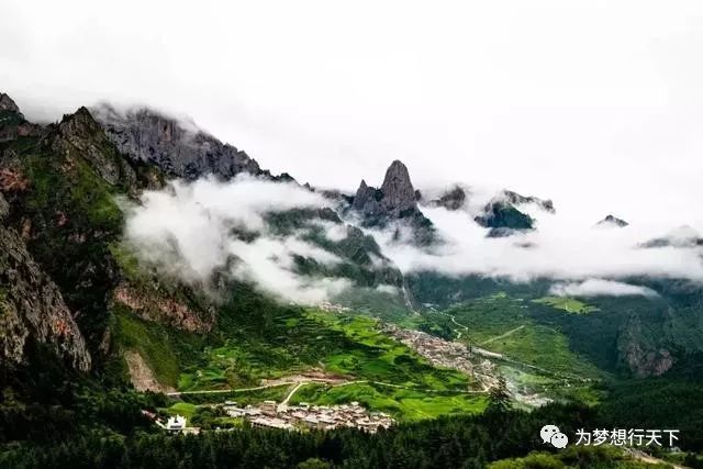 The 8 most beautiful self-driving routes in China, the scenery along the way in July and August becomes a paradise