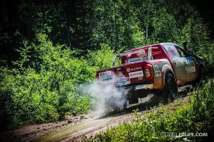 A Glimpse of the 2019 Silk Road Rally Across Eurasia (1)