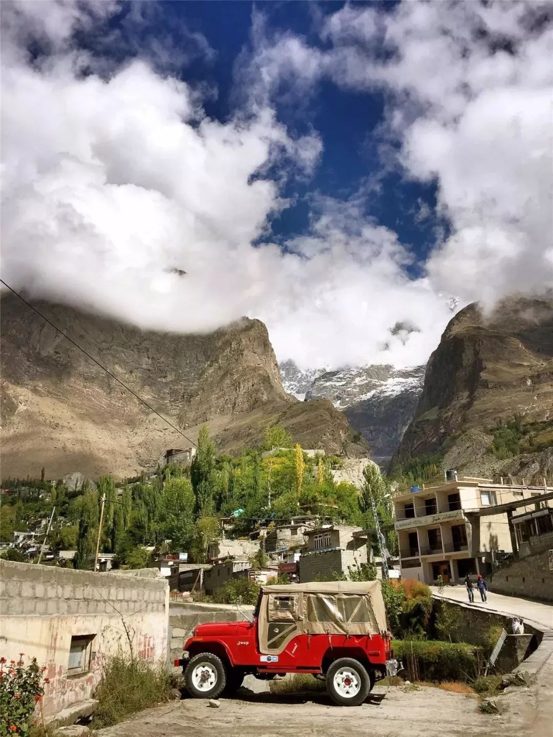 The real No.1 of China's highways, the most beautiful border corridor, every old driver wants to go back!