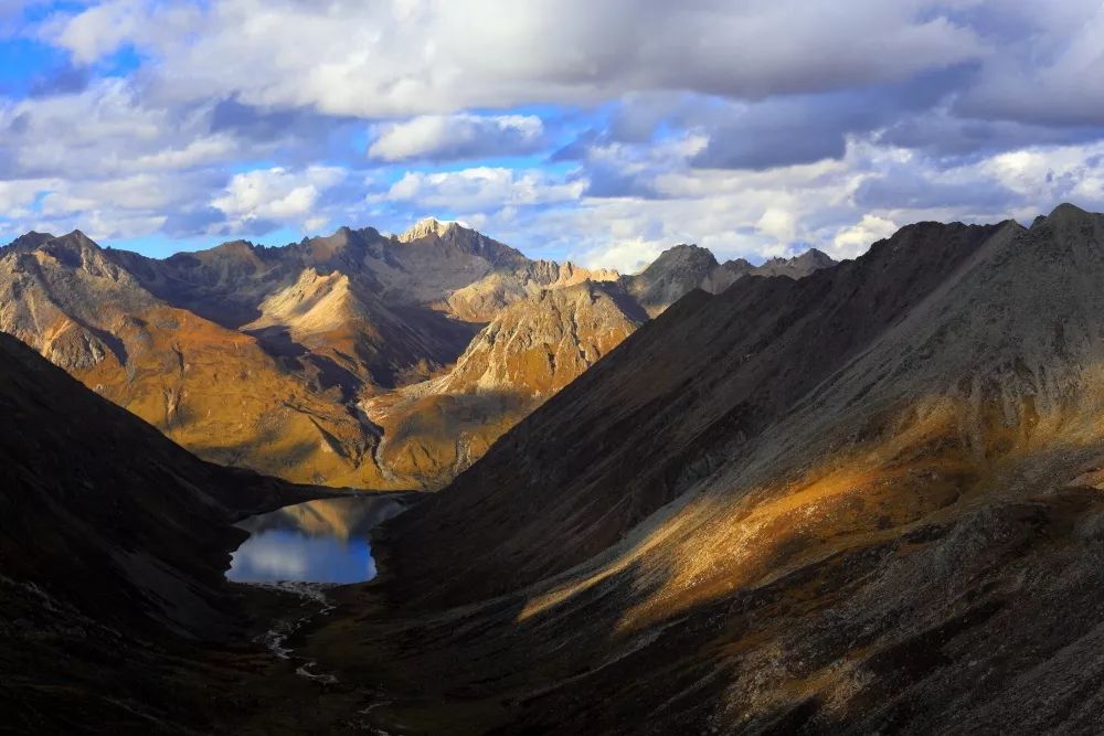 Tibet, you can go 100 times!