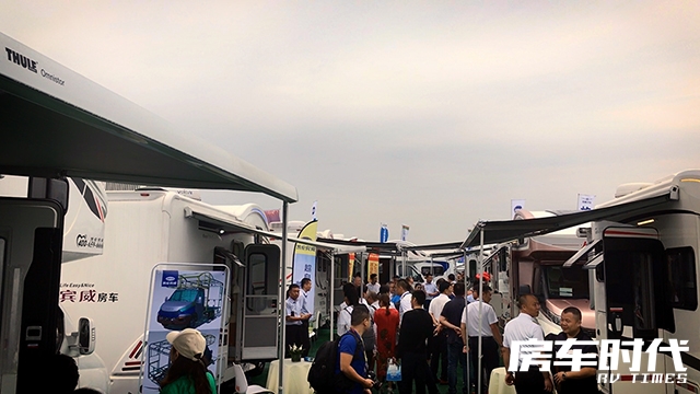 You are invited to clock in at the Chengdu RV Show on September 6! RVs, airplanes, sports cars and locomotives are the highlights