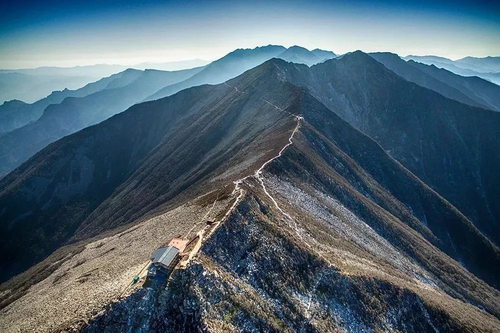 The Shu road that is difficult to reach the blue sky: a heavenly road, half of Chinese history