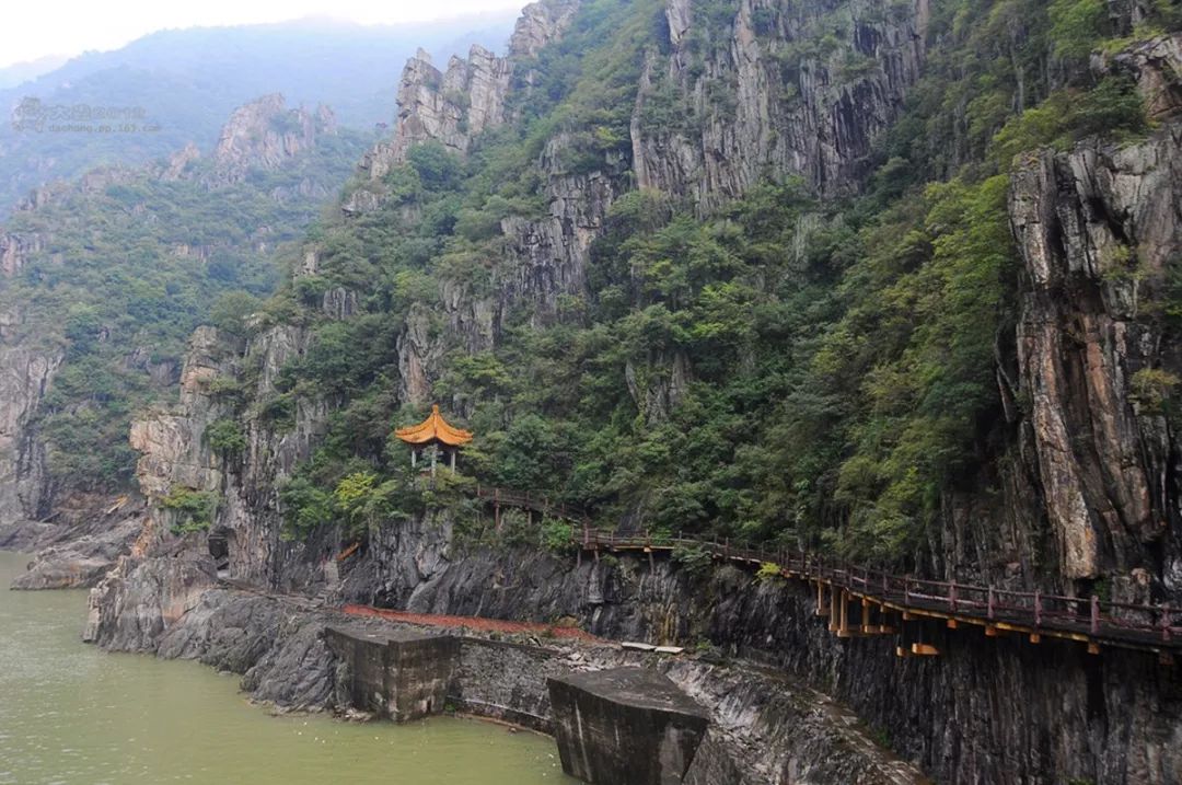 The Shu road that is difficult to reach the blue sky: a heavenly road, half of Chinese history