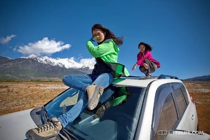 Bring two beauties, drive Prado 6,000 kilometers in 8 days to Tibet, and share driving experience