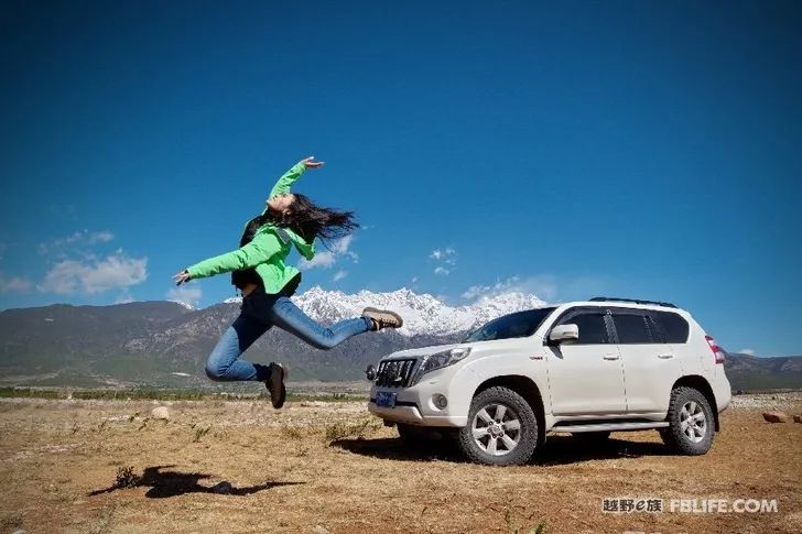 Bring two beauties, drive Prado 6,000 kilometers in 8 days to Tibet, and share driving experience