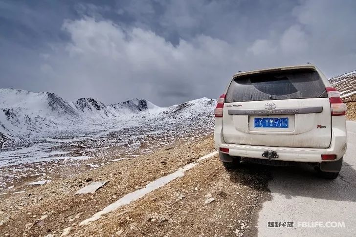 Bring two beauties, drive Prado 6,000 kilometers in 8 days to Tibet, and share driving experience