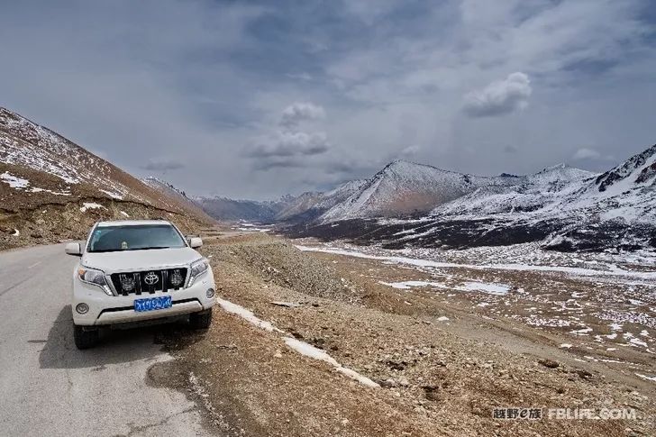 Bring two beauties, drive Prado 6,000 kilometers in 8 days to Tibet, and share driving experience