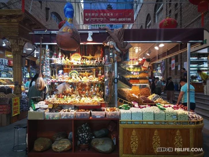 Traveling in Xinjiang | Bring your family and pots and pans, let's go!