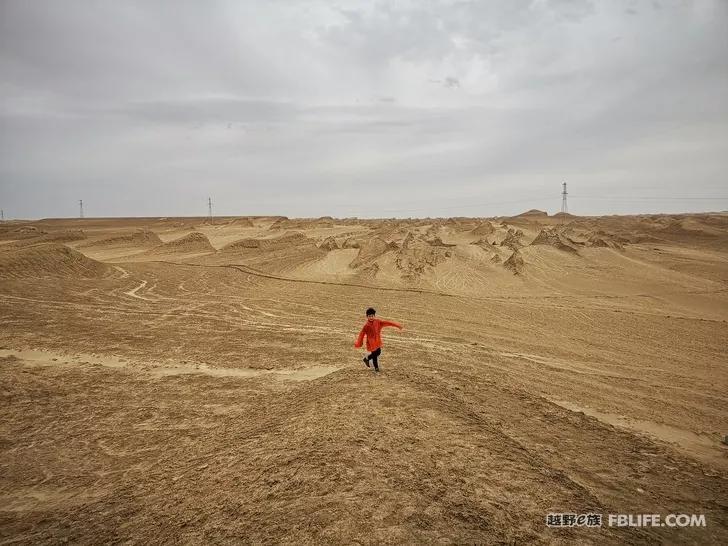 Traveling in Xinjiang | Bring your family and pots and pans, let's go!