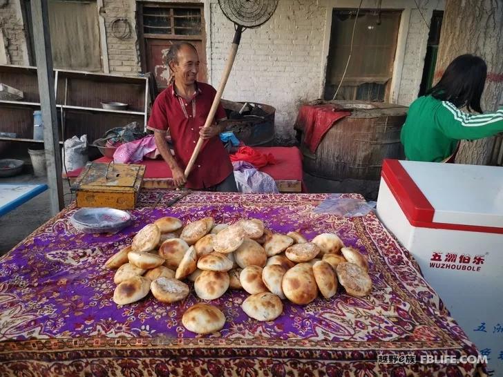 Traveling in Xinjiang | Bring your family and pots and pans, let's go!