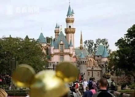 Shanghai Disney was brought to court by college students. Netizens: Strongly support it!