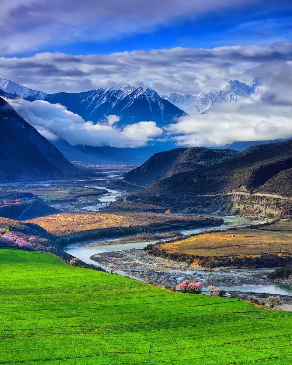 Sichuan-Tibet Line 318, this road on earth will usher in its most beautiful time!