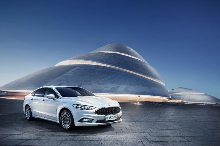 Ford's new Mondeo made a surprise appearance in the hit drama 