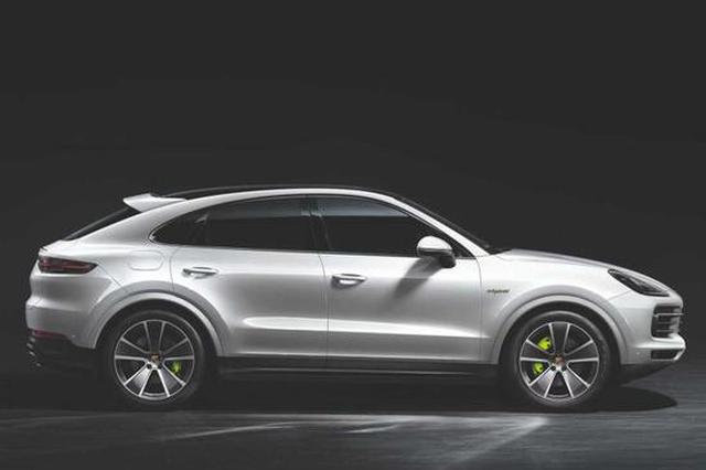 Porsche Cayenne Coupe plug-in hybrid version listed for sale at 1.012 million yuan