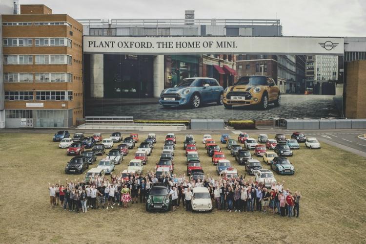 60 years of fun, MINI celebrates the 10 millionth car off the assembly line