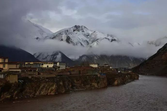 The 9th entry line to Tibet has been discovered in China, go and brag for a lifetime!