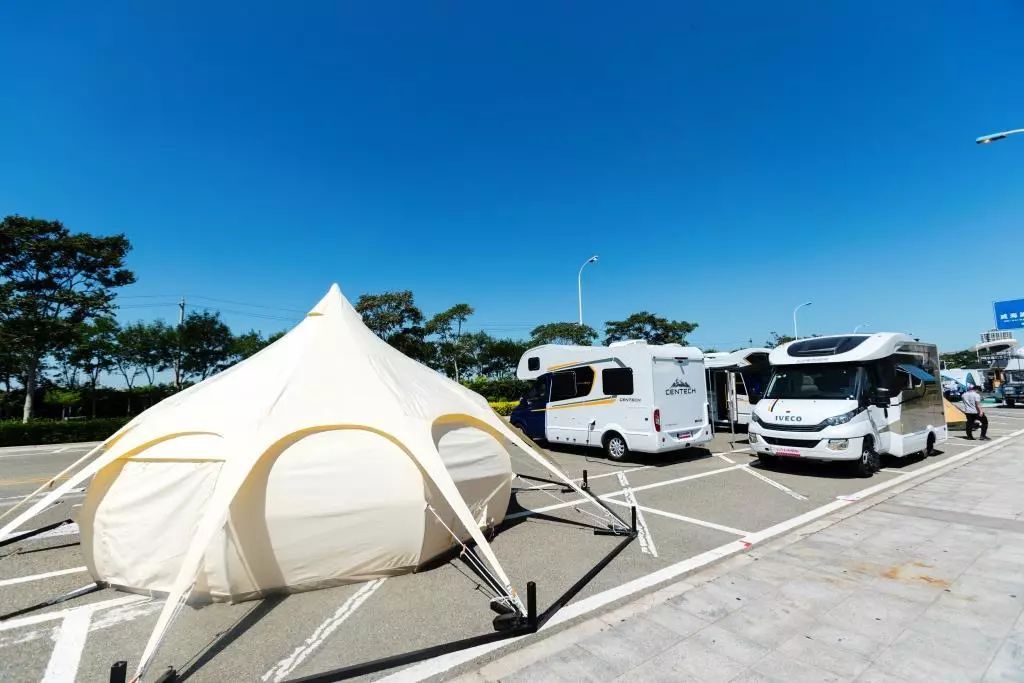 Review the 6th China Automobile (RV) Camping Conference Camping Equipment and RV Exhibition