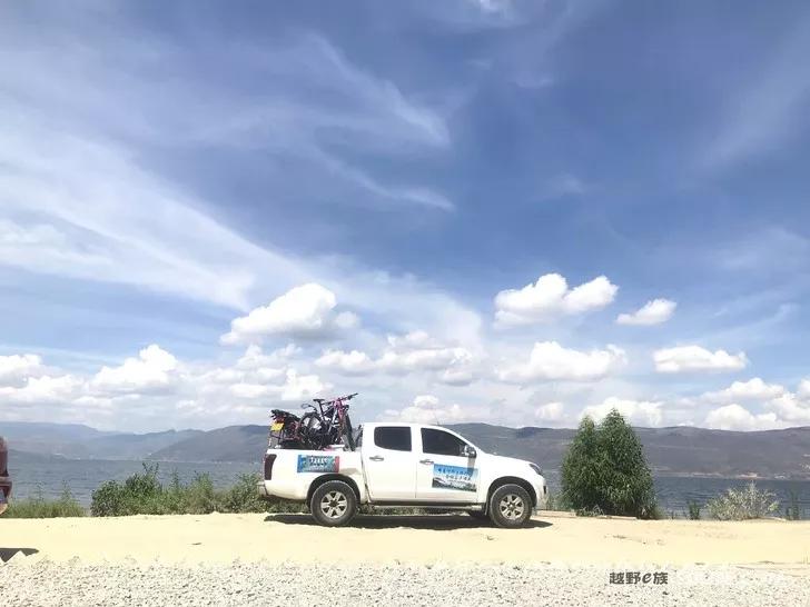 D-MAX self-driving Tibet through Bingchacha across the Ali line