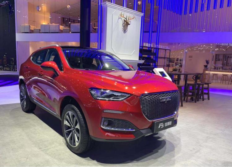 Haval F7 leads the 