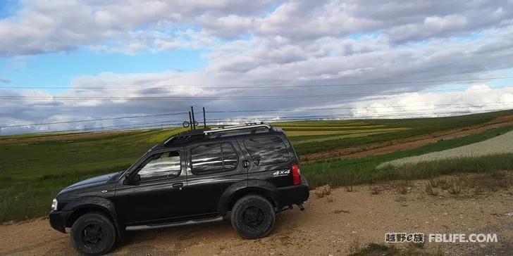 For the unparalleled beauty of cycling across the border of northern Xinjiang