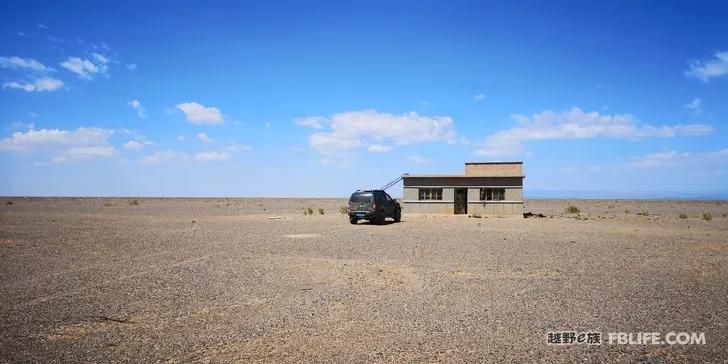 For the unparalleled beauty of cycling across the border of northern Xinjiang