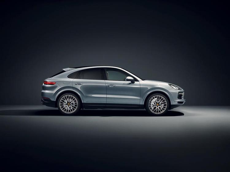 The all-new Cayenne S Coupé starts pre-sale now