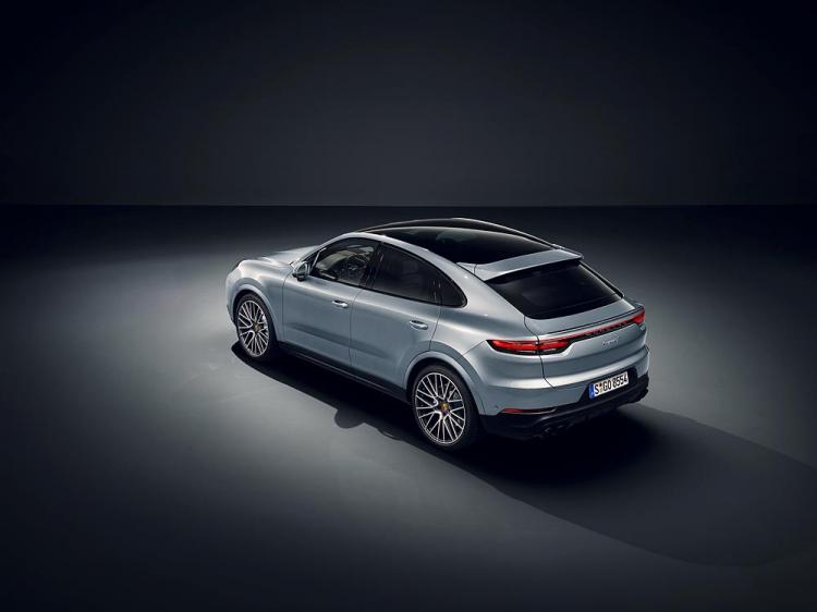 The all-new Cayenne S Coupé starts pre-sale now