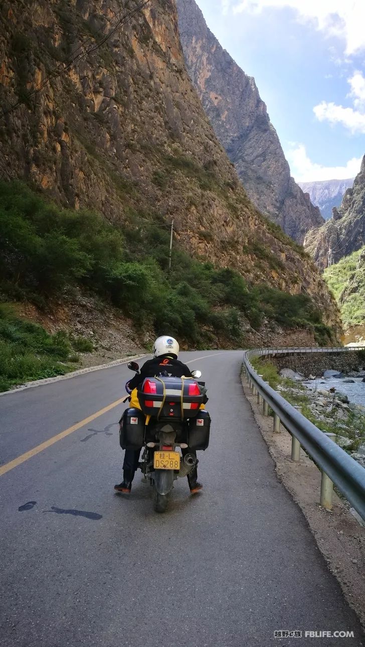 Wrong again! Motorcycle travel, a heart-pounding experience