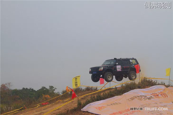 Highlights of the 2019 off-road e-family Changzhou team annual meeting