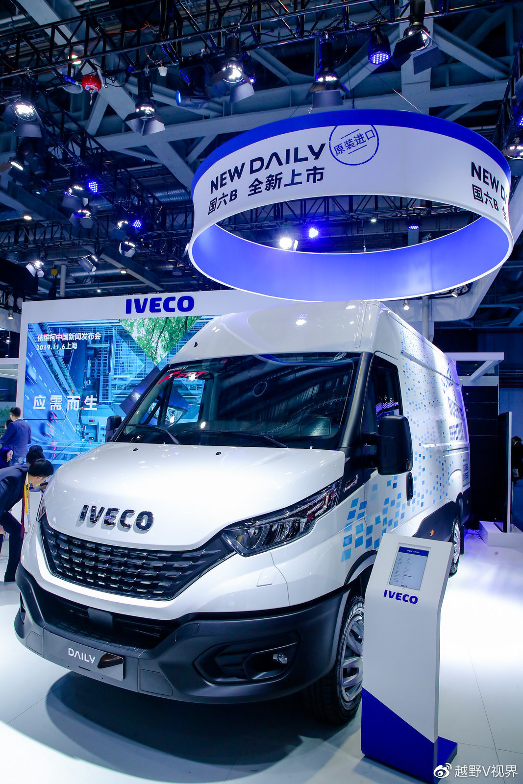 Imported Iveco New Daily 4X4 off-road vehicle debuted in Asia