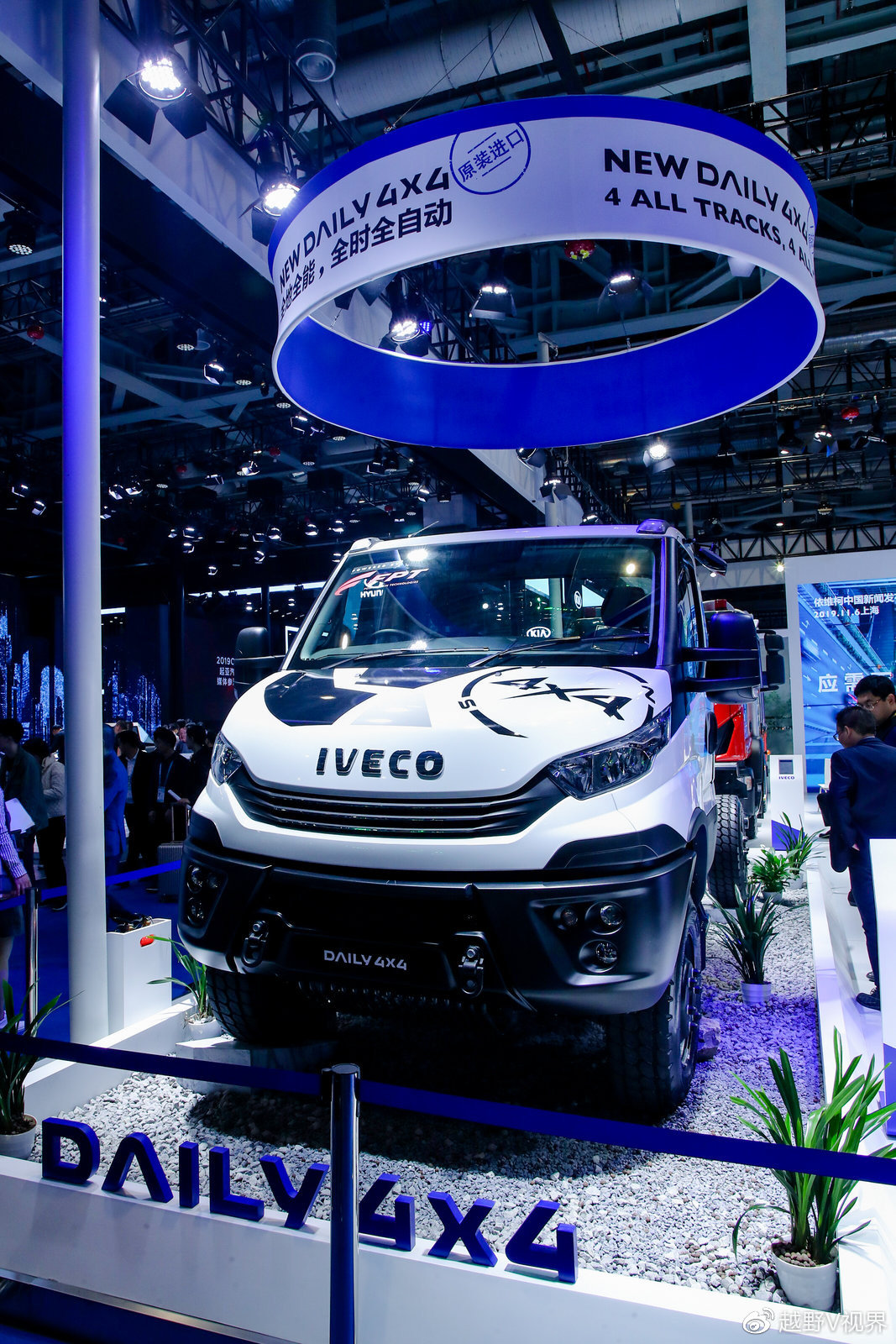 Imported Iveco New Daily 4X4 off-road vehicle debuted in Asia