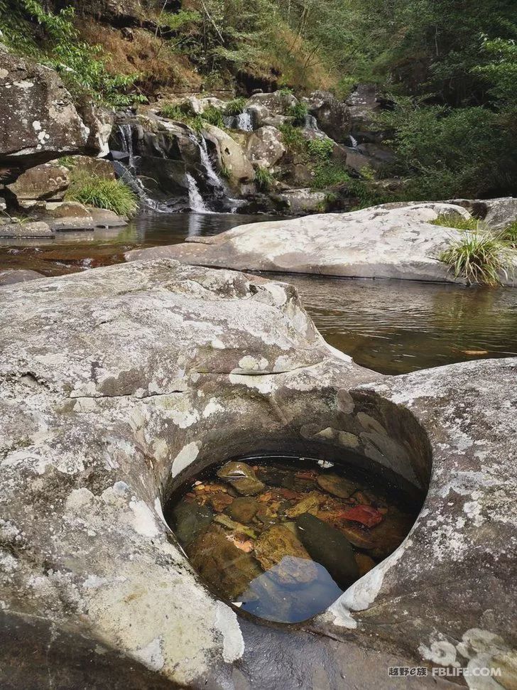 Away from the hustle and bustle of the city, go outdoors to relax through the big water hole camping record
