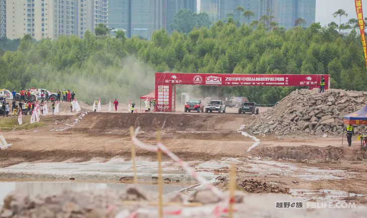 In the 2019 China Jungle Cross-Country Series 