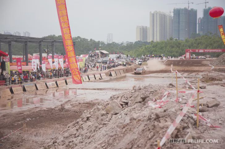 In the 2019 China Jungle Cross-Country Series 