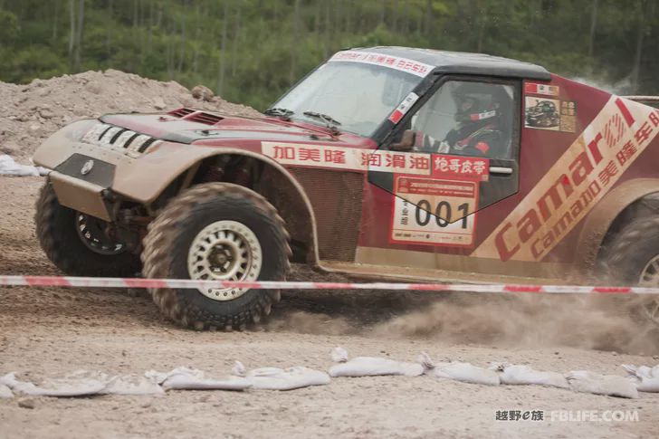 In the 2019 China Jungle Cross-Country Series 