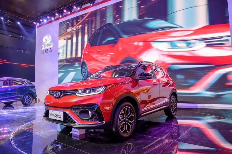 Southeast Motors unveiled its DX5 and other hot-selling models at the Guangzhou Auto Show