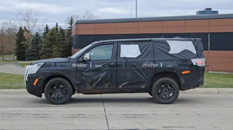 Spy photos of a new generation of Jeep Wagney road test revealed in 2020