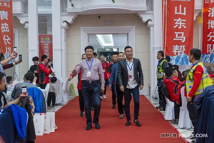 Glory cross-country people are grateful for brotherhood 2019 cross-country e-family Shandong brigade annual meeting highlights